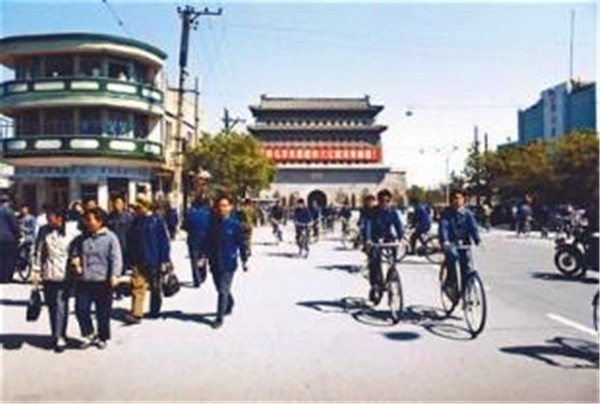 被孤立的城市,北京六环外人口