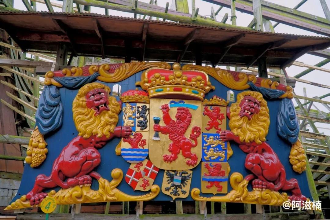 荷兰奥特莱斯折扣店,荷兰奥特莱斯打折