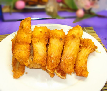 炸草鱼块的做法怎么才酥脆,炸草鱼块的做法视频教程