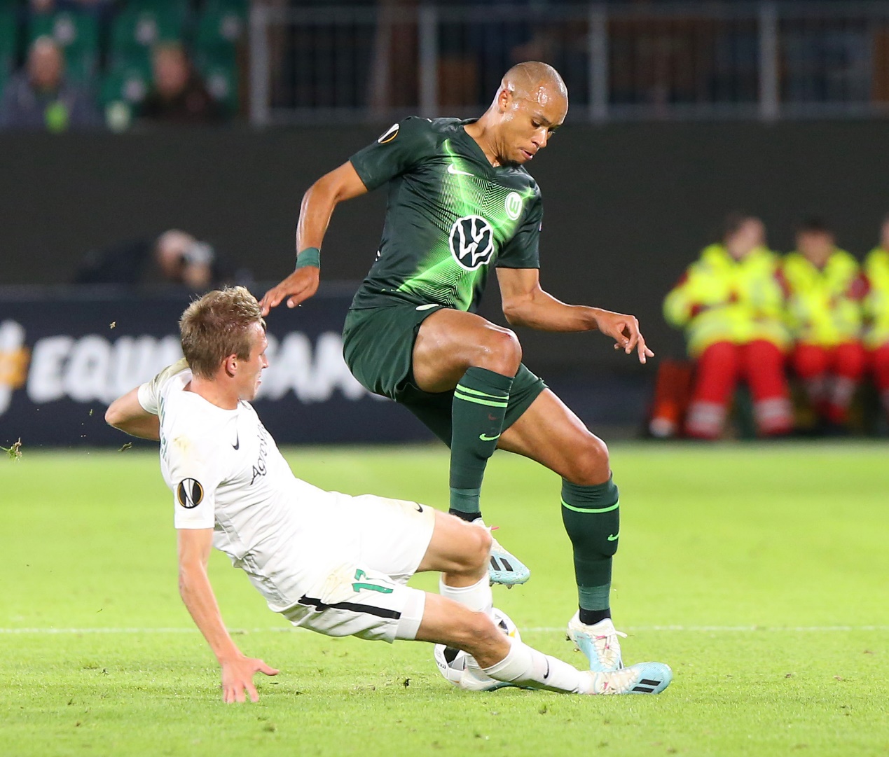 狼堡最近各赛季排名,狼堡奥地利边锋