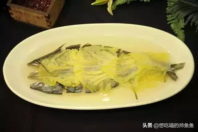 盘锦地摊美食攻略,盘锦美食探店大公鸡