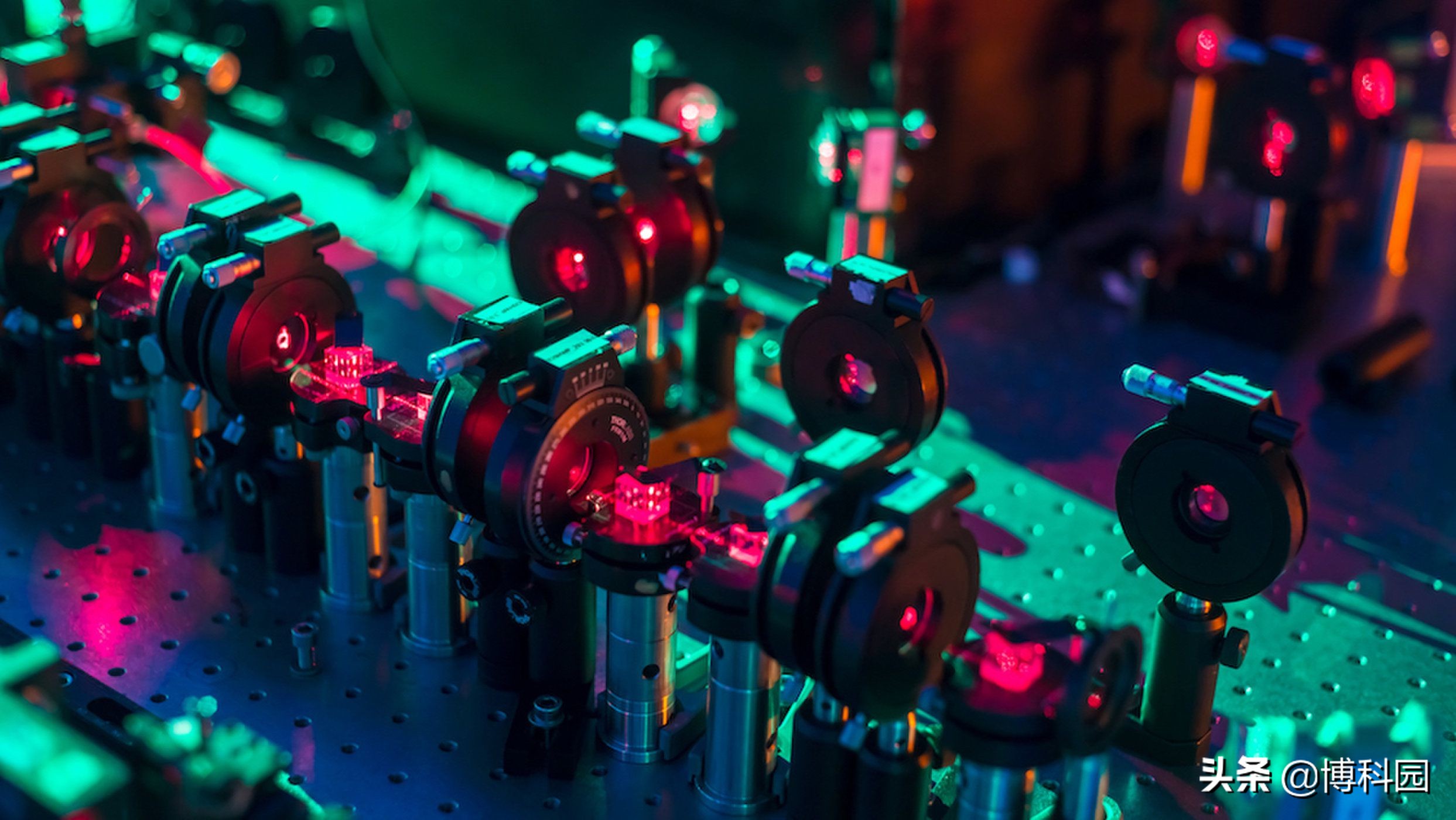 量子计算机预测股市,量子计算机的未来到底能干些啥