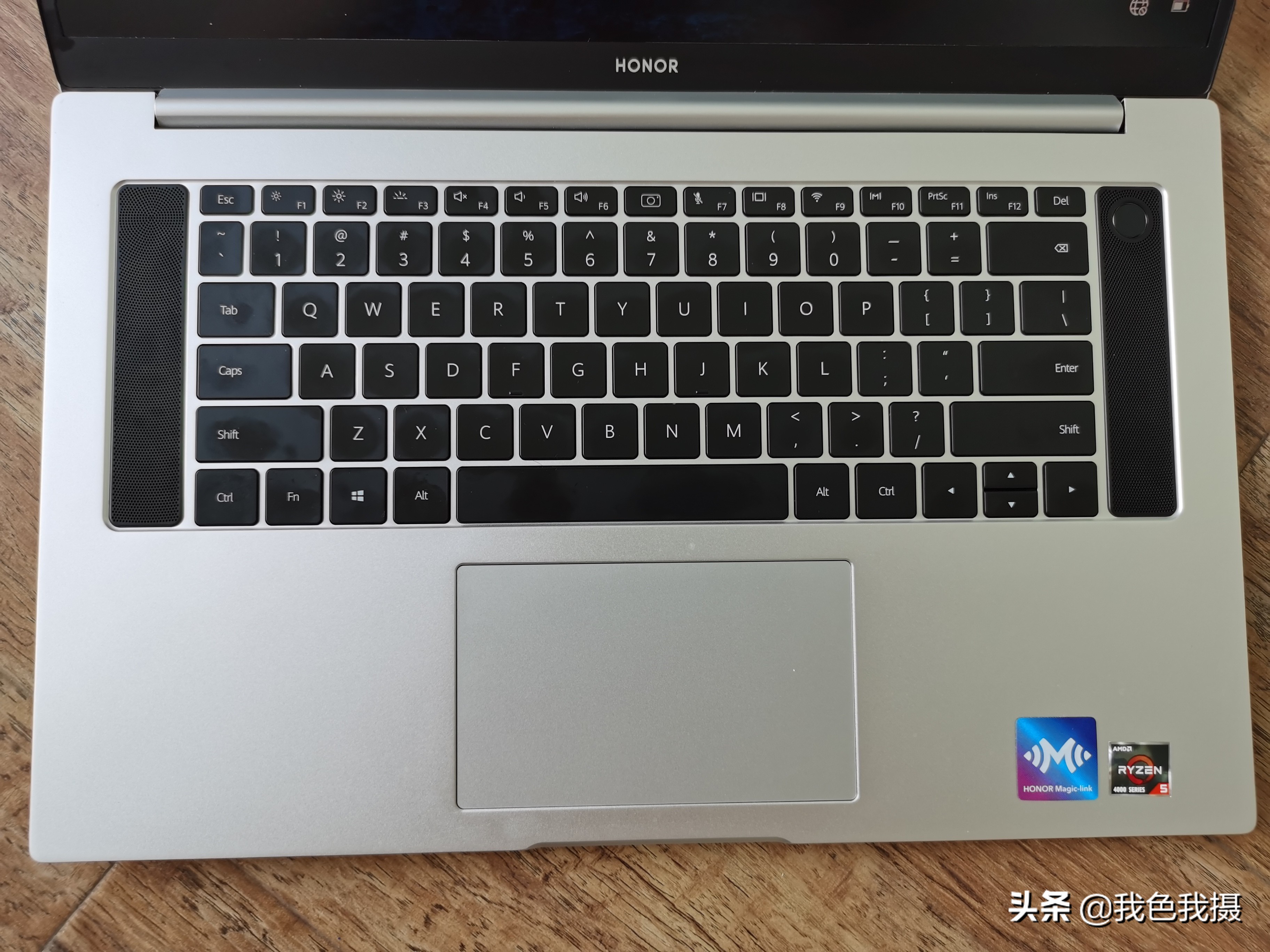 荣耀和联想笔记本比较,联想和荣耀的平板电脑怎么样