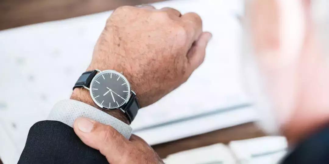 代理人离职保单负责吗,保险代理人离职了还会追究责任吗