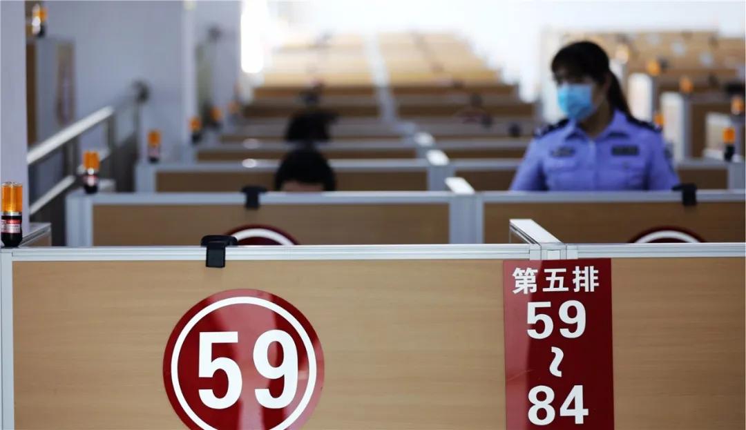 学员科目四连挂3次！驾考到期最后一天再考，终于“惊险”通过！