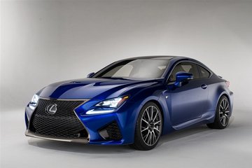 被网友比作“F16战斗机”的平民跑车，碾压野马大黄蜂