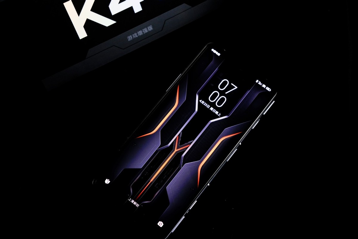 redmik40游戏增强版性价比之王,redmik40游戏增强版和realmeneo2