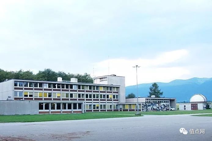 变种PaulNewman!黑底金圈特别版地通拿RMB530万成交