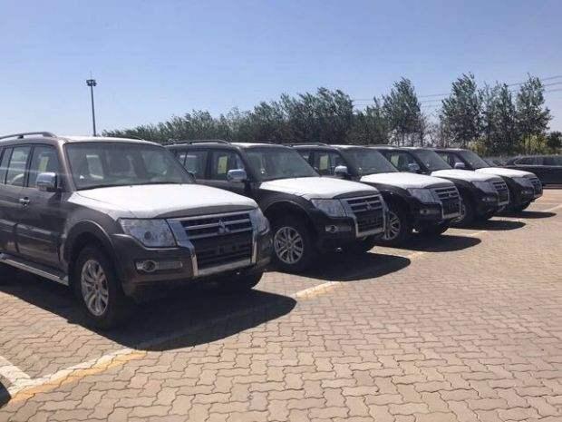 帕杰罗三门版v87越野视频,帕杰罗三门版v87山猫