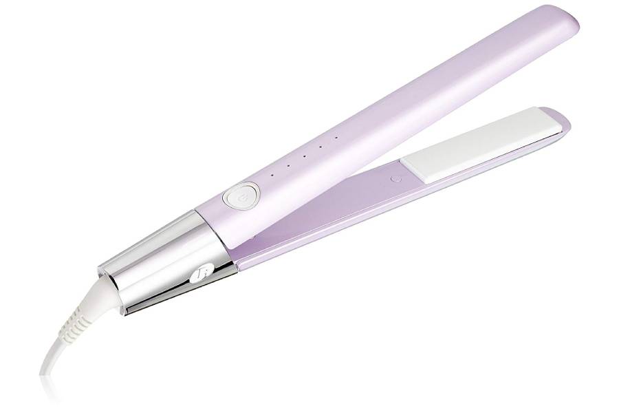 衣服褶皱用吹风机怎么处理,衣服上的褶皱如何用熨斗去除