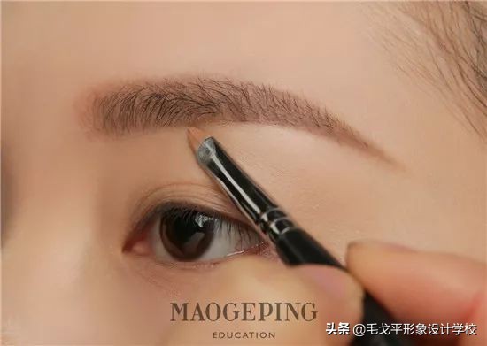 怎样画眉毛漂亮,漂亮的眉毛怎么设计好看
