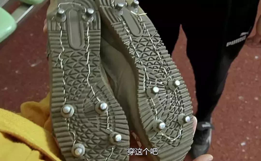 《少林足球》的精彩片段,少林足球开始片段