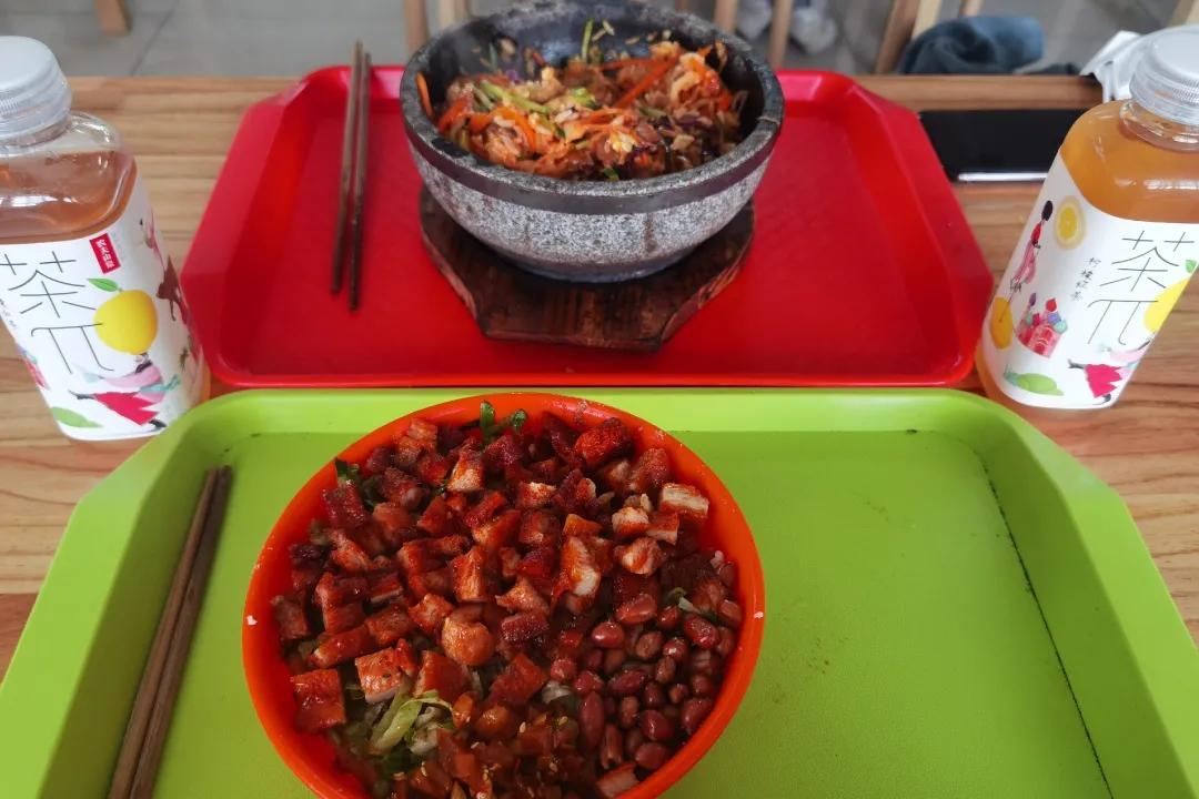 校园春季约拍,校园浪漫约会计划