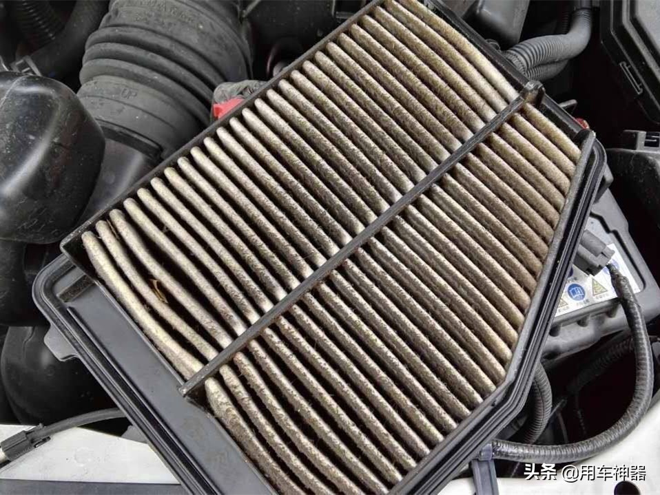 空滤不换对车子有什么影响,汽车空滤长时间不换会有什么后果