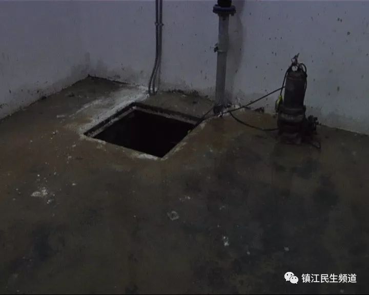 邯郸美的城顶楼漏水,美的城三期别墅