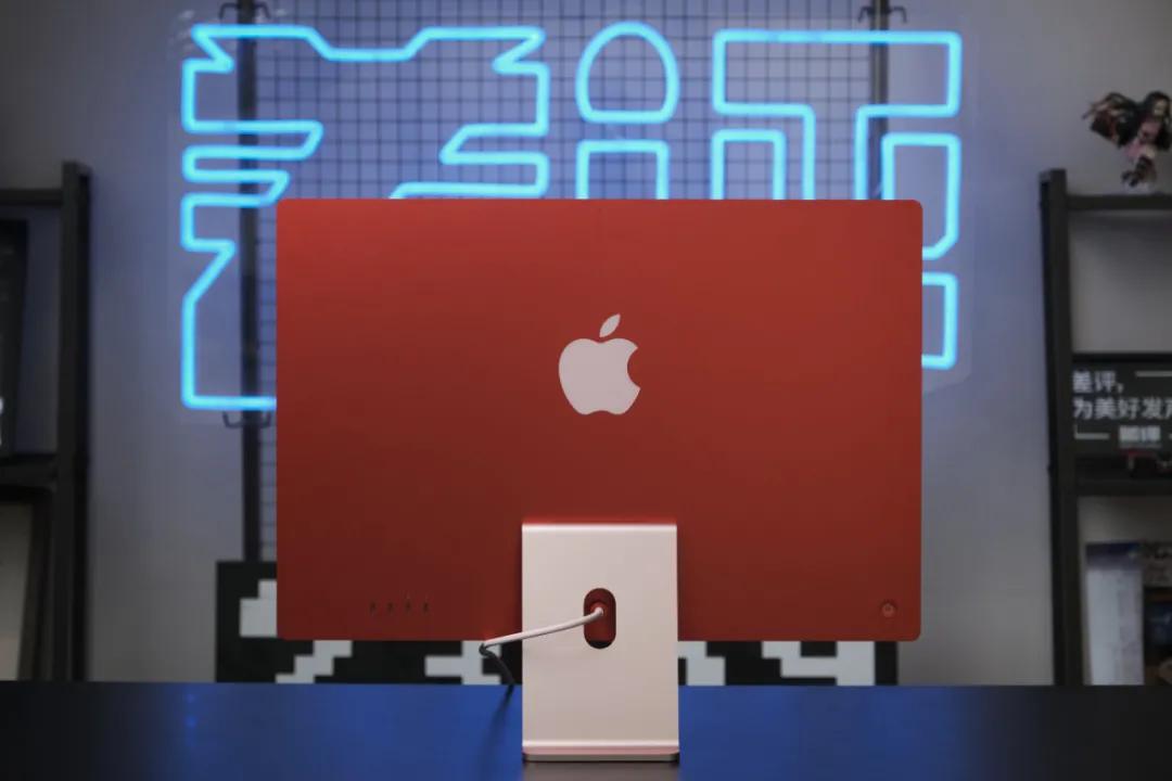 苹果新款imac一体机开箱体验,苹果24寸imac上手怎么样