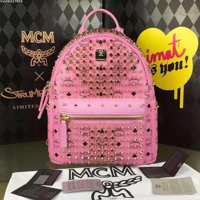 女生背什么牌子包包,三十多岁女人背什么牌子包包