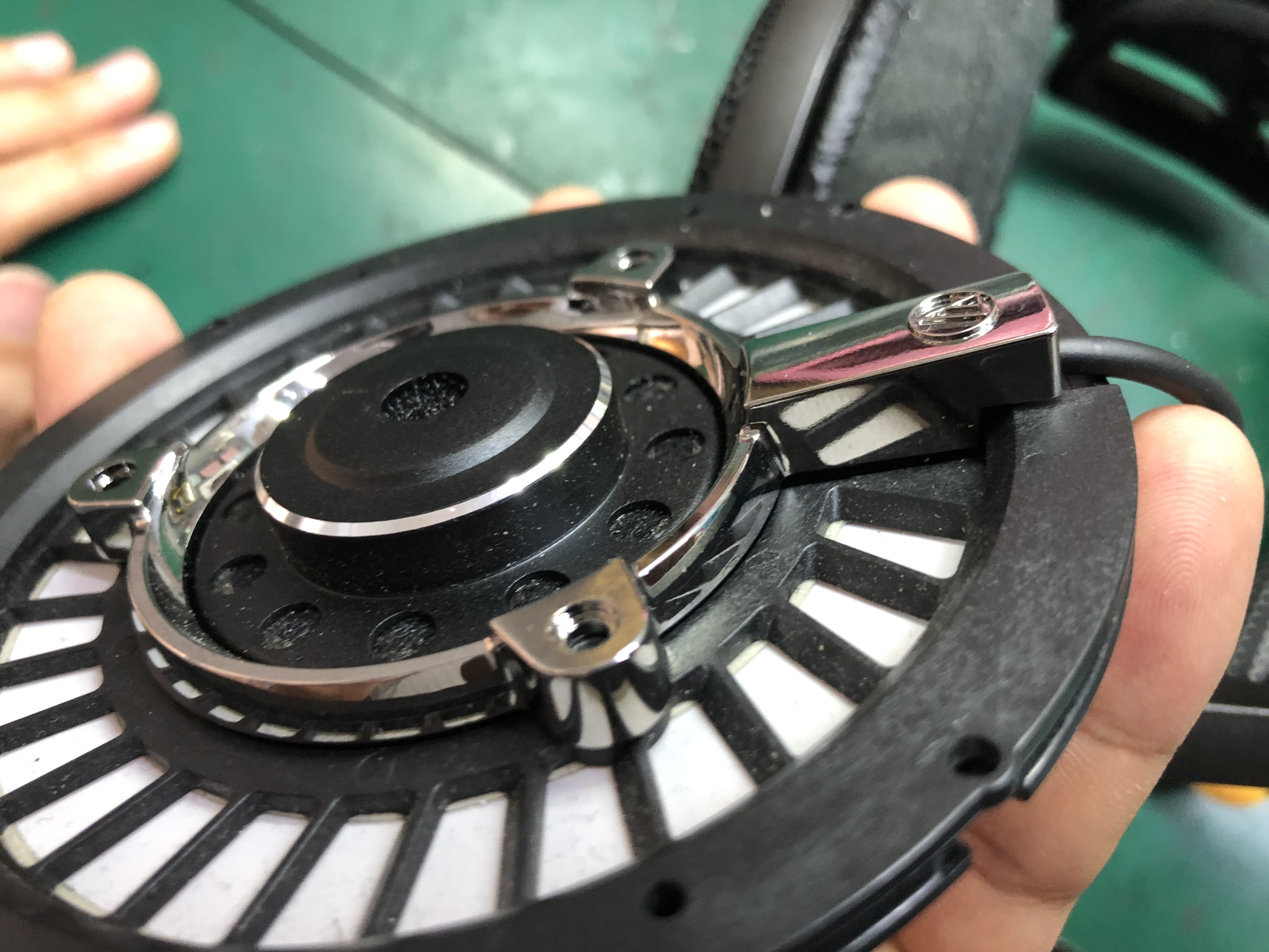 铁三角ad2000和ad2000x区别,铁三角ad1000x与2000x