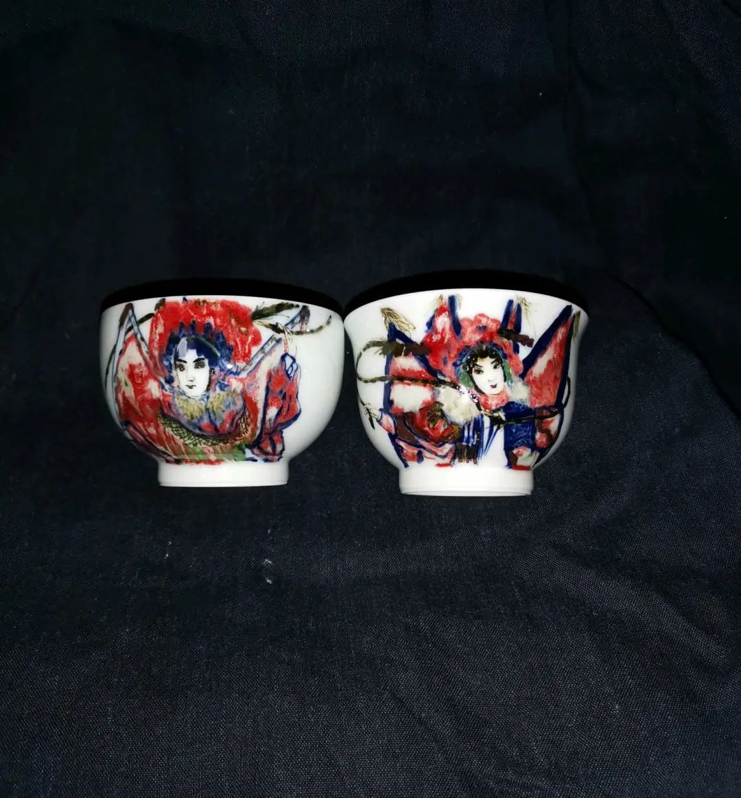 景德镇陶瓷水杯价格表,景德镇杯子轻还是重