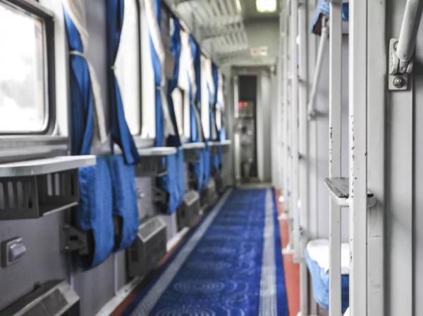 为啥软卧比硬卧便宜,软卧和硬卧的价位相差多少