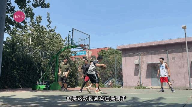 200多阿迪性价比篮球鞋,阿迪1399旗舰鞋