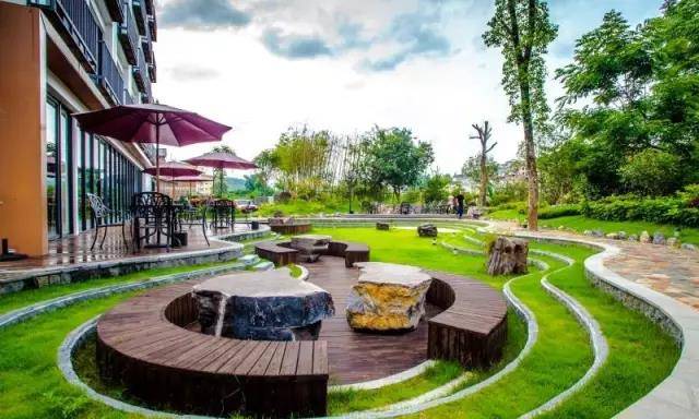 出发藏于山水间的度假胜地推荐,藏于山林间的度假胜地推荐