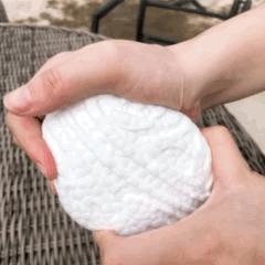 踩屎感最强的运动鞋,踩屎感软底耐磨运动鞋