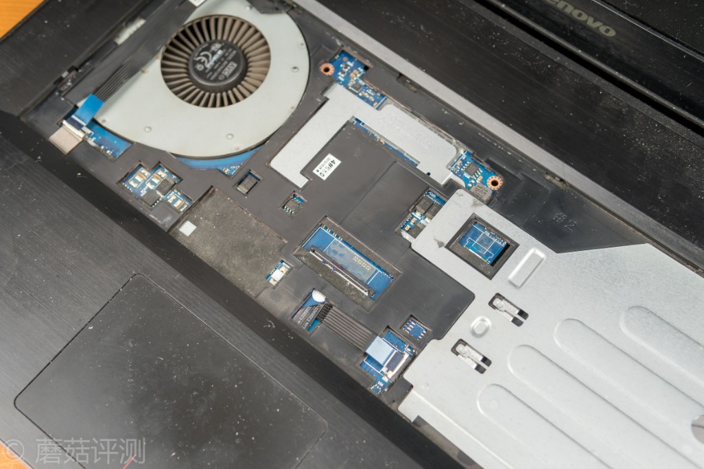 转轴坏了一定要换a壳吗,y400转轴断裂修复