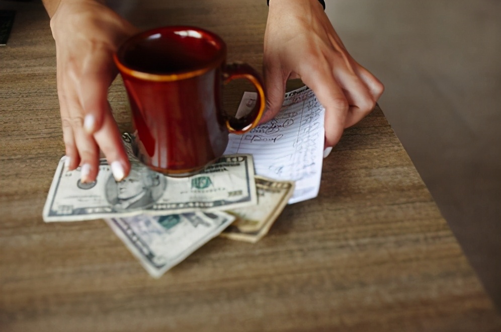 去泰国旅游有没有必要喊导游,在泰国旅游要注意这些骗局