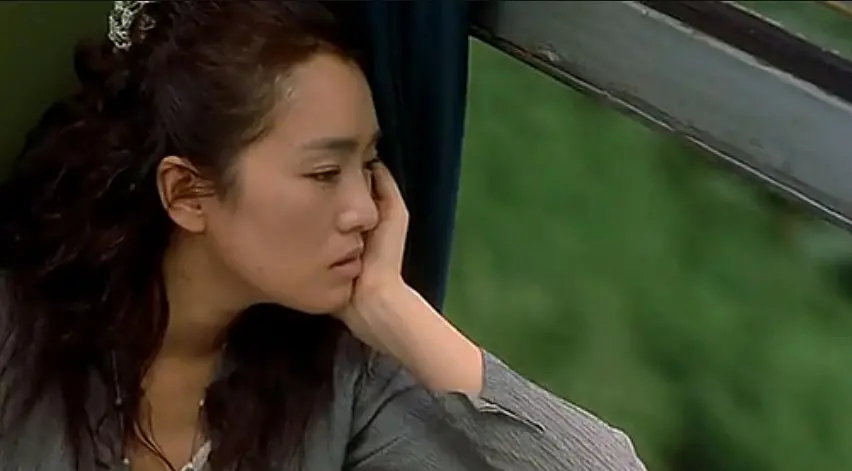 当我坐着火车穿梭在各地,当我坐上火车那一刻开始想家了