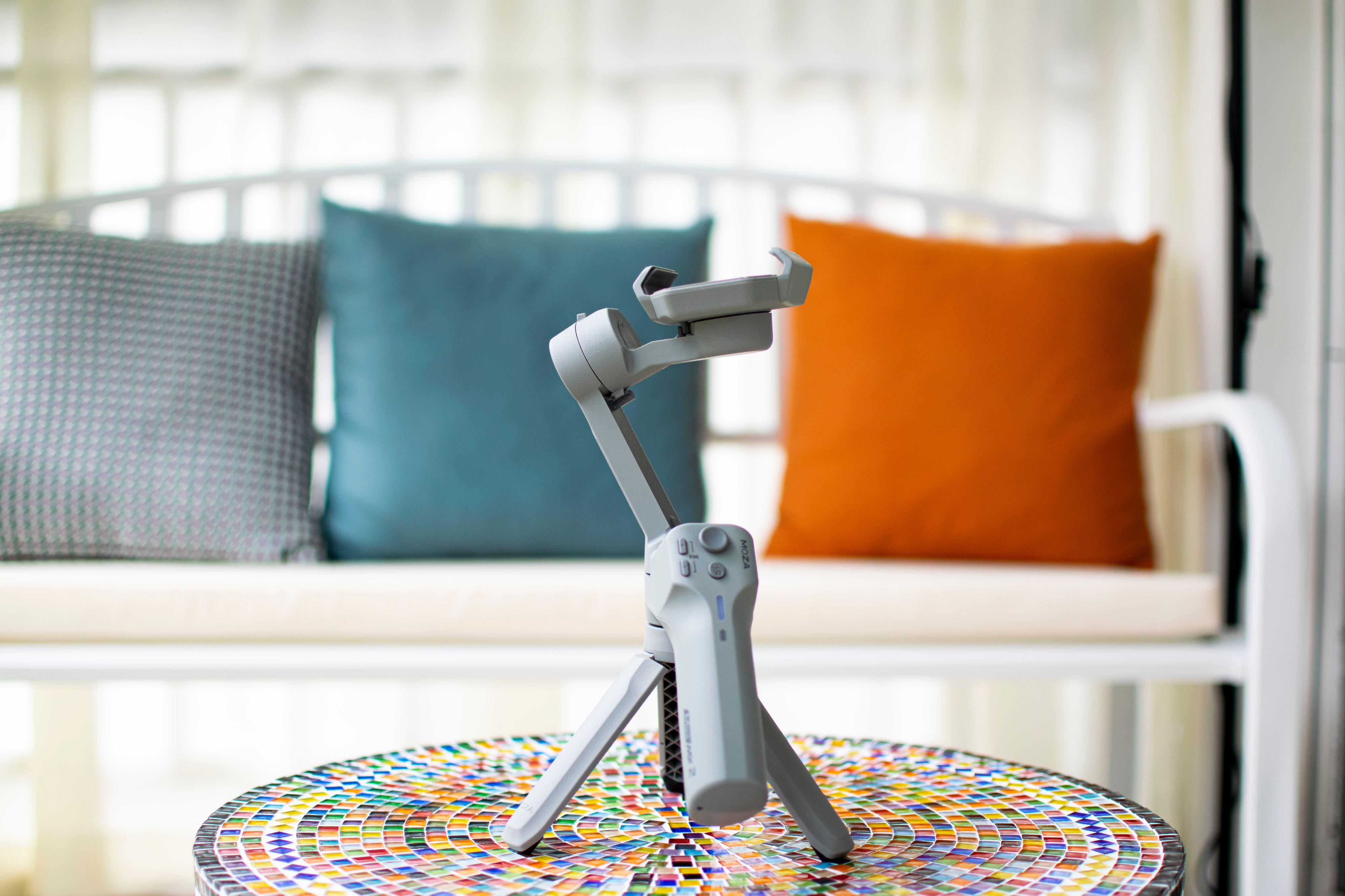 魔爪智能感应手机稳定器minimx2,魔爪nanose稳定器测评