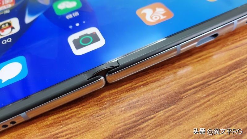 华为matex2最新折叠手机口碑,华为matex2折叠次数官方测试