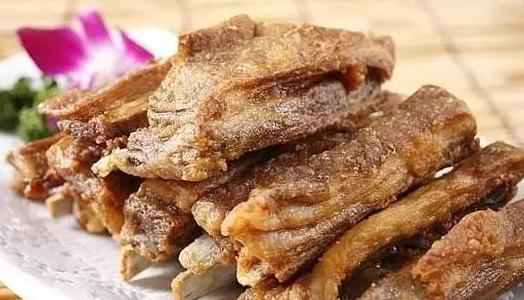 额济纳旗胡杨林附近景点,额济纳旗旅游景点有几个