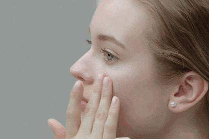 雪花秀和黛珂哪个水乳好用,黛珂植物韵律水乳搭配雪花秀精华