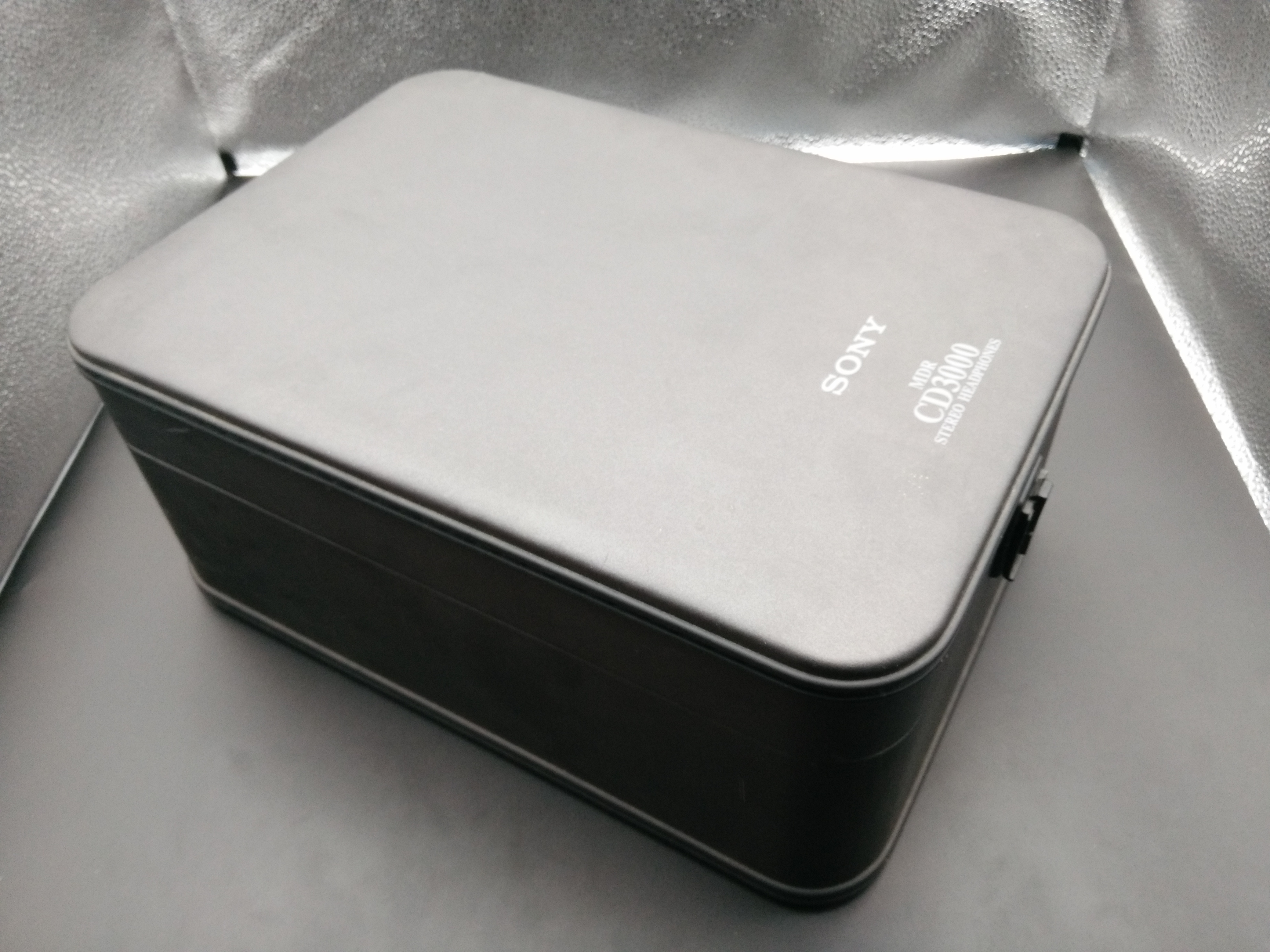 索尼*法大**元老级发烧耳机，MDR-CD3000生物振膜魅力听感与破音修复