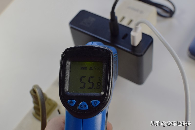 华为小米苹果快速回血好伴侣，120W倍思GaN上手