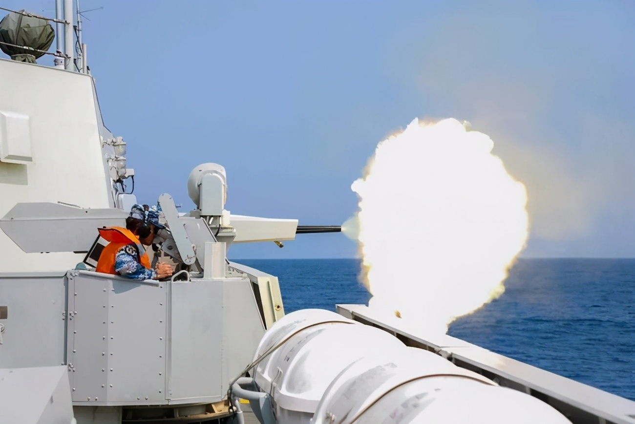 若中美开战将以什么形式对抗？是动用枪支火炮，还是海上拼*刀刺**？