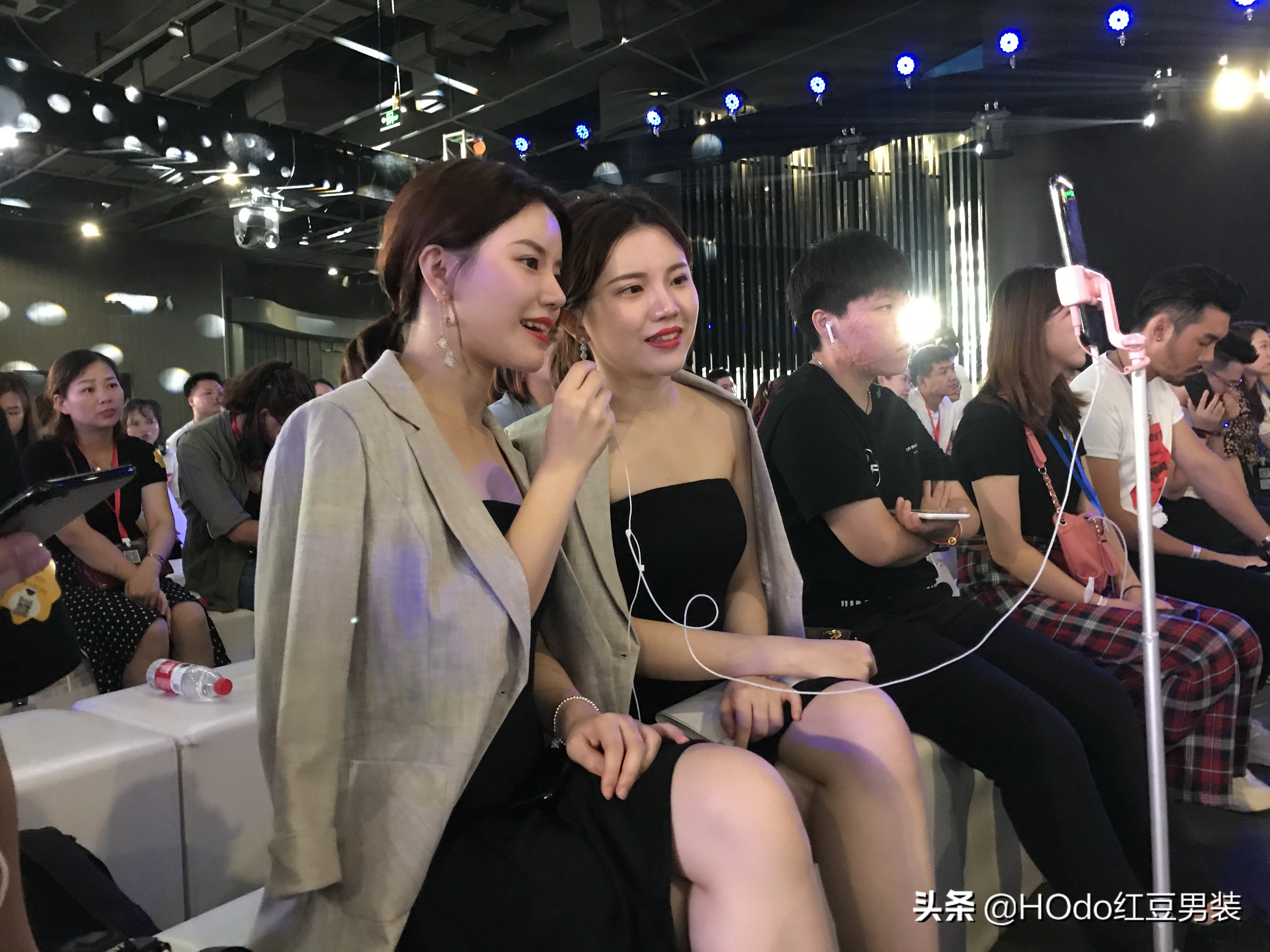 四分高弹紧身裤推荐,奶油白高弹直筒裤