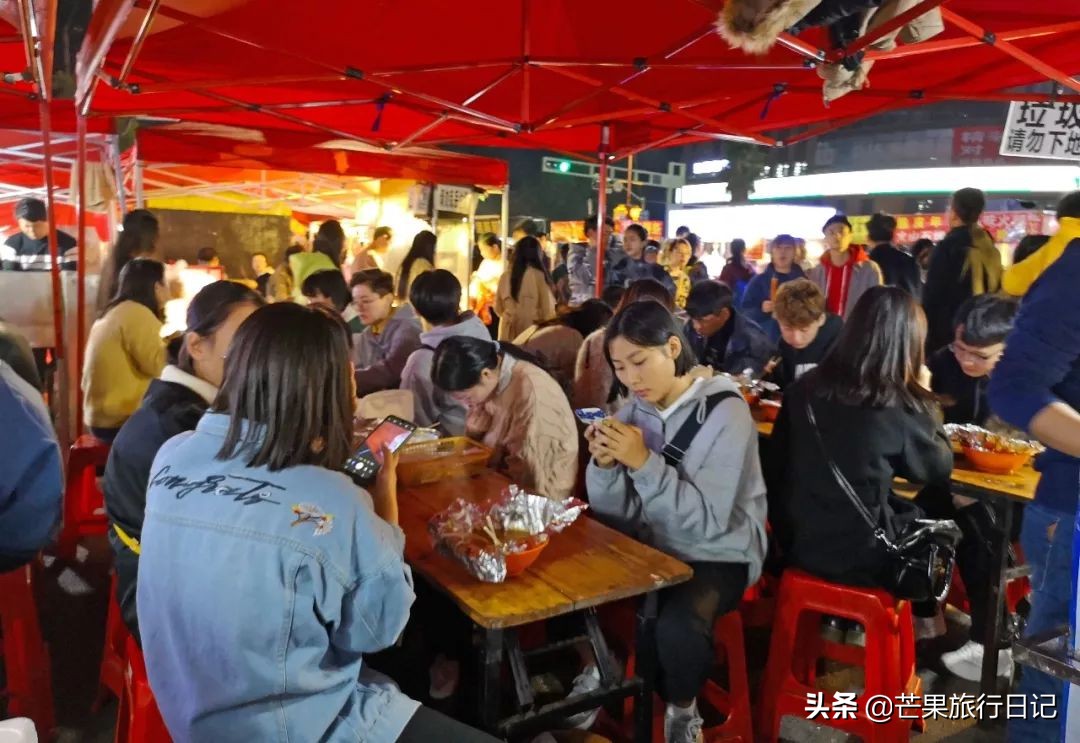 南昌特色美食一条街,南昌美食推荐必吃小吃街地点