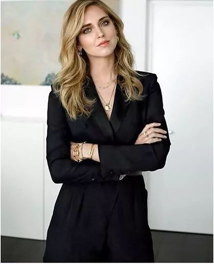 包慌？看宇宙博主们疯狂背什么