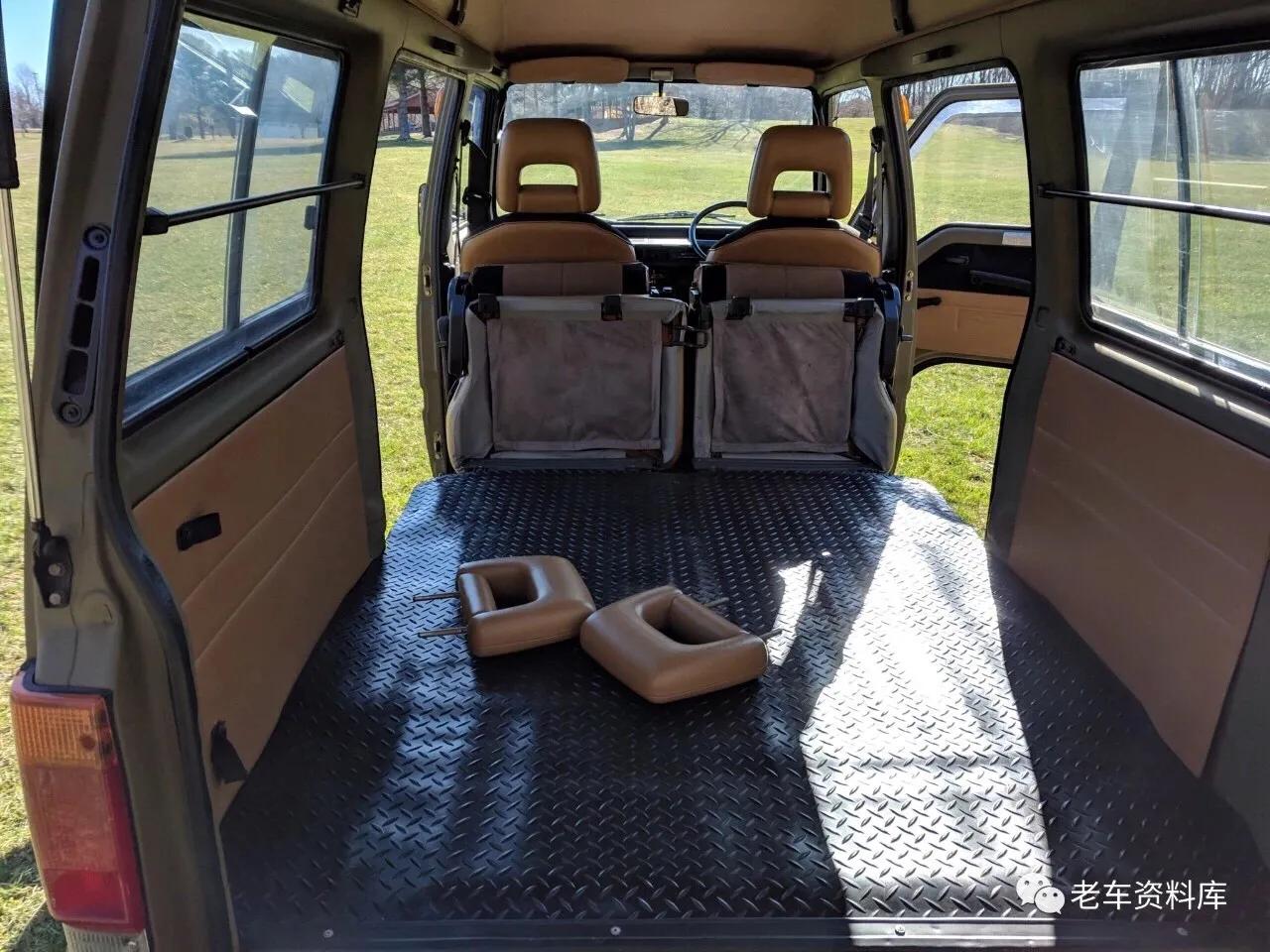 五菱之光mini车龄,五菱之光八座的一年的车