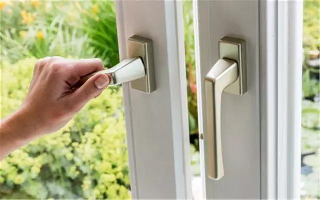 孕吐厉害会引起酸中毒吗,孕吐严重能导致破水吗