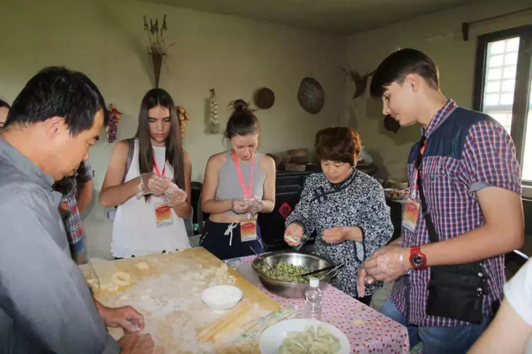 浪漫冰雪游玩攻略,浪漫冰雪夜场