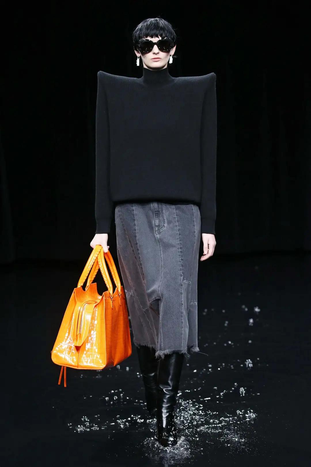 巴黎世家七夕土味广告,巴黎世家的七夕广告真的土爆了吗