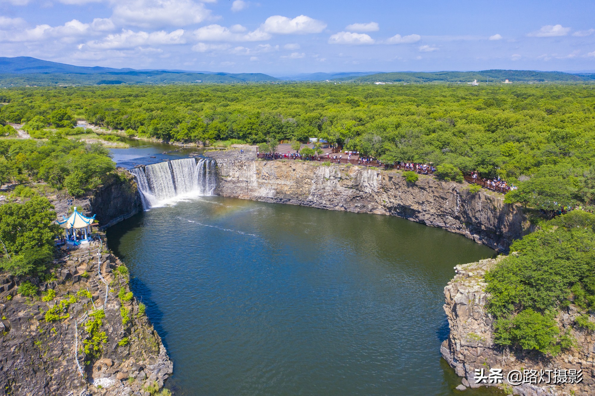 适合夏天的避暑胜地,夏天凉快的地方避暑胜地