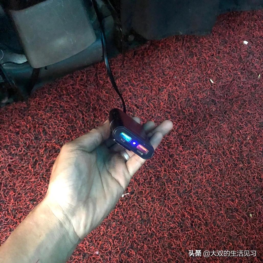 浪迪铃木面包车价格,铃木浪迪面包车车身一边高一边低