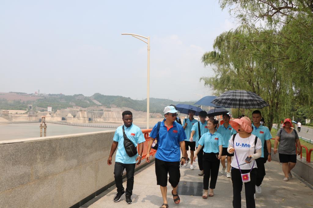 三下乡暑期社会实践团队风采视频,学院暑期三下乡社会实践活动总结