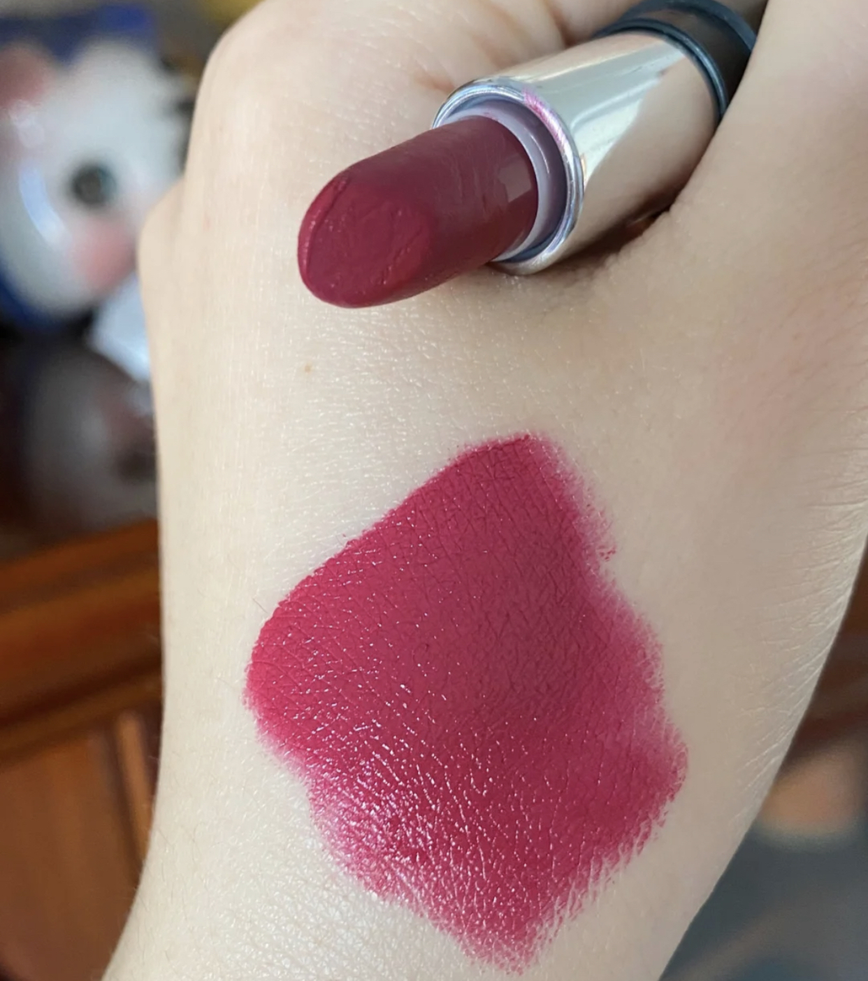 405阿玛尼口红黄黑皮,黄皮口红阿玛尼110