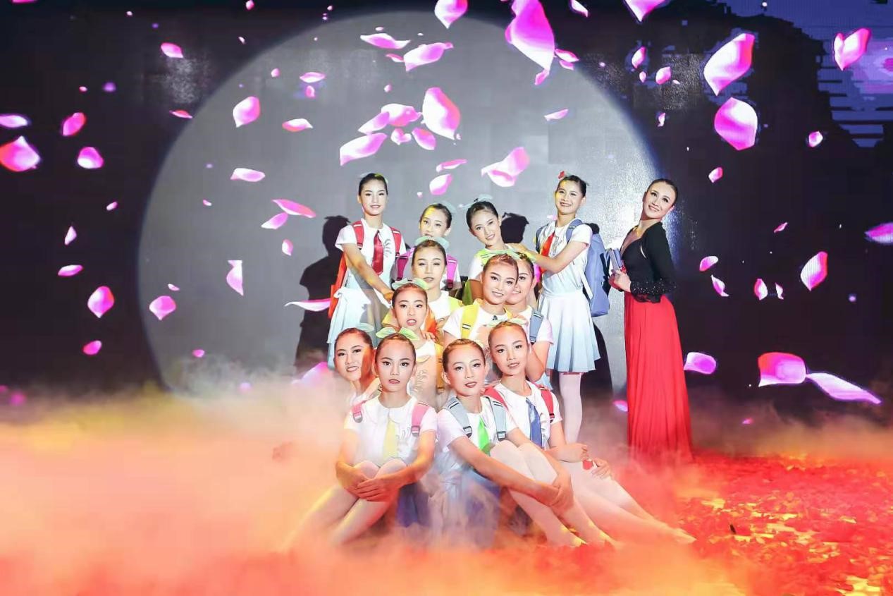 建业外国语中学校庆,胡葆森郑州建业