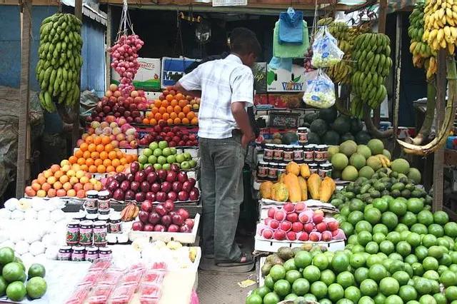 摆摊什么产品成本低利润高,摆摊成本小利润高